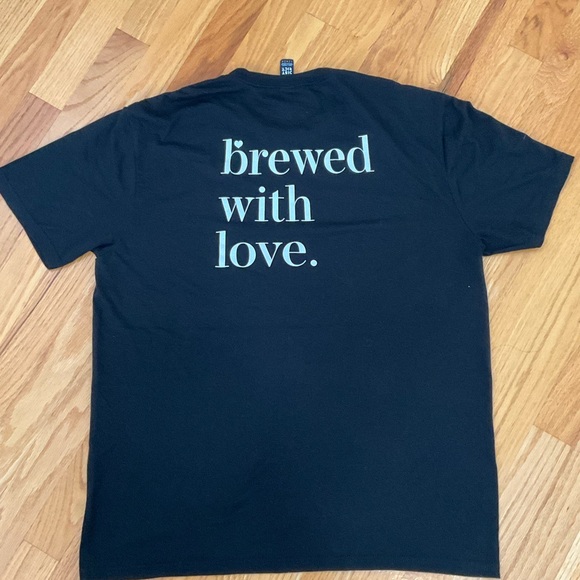 District Graphic T shirt Adult Crewneck shirt Black Size Large - Picture 2 of 6